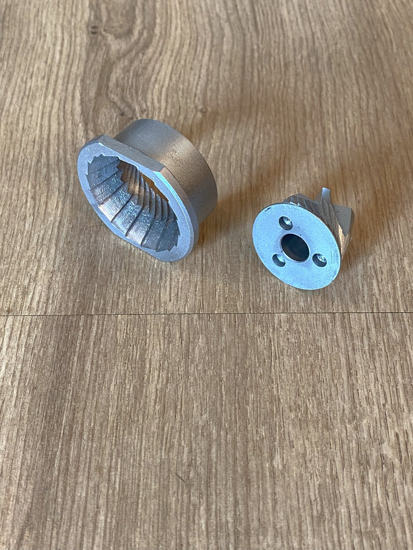 Jura Melitta Mahlwerk Mahlkegel Mahlring Set Kaffeevollautomat – gebraucht geprüft - Car Kaffeeautomaten, Ersatzteile