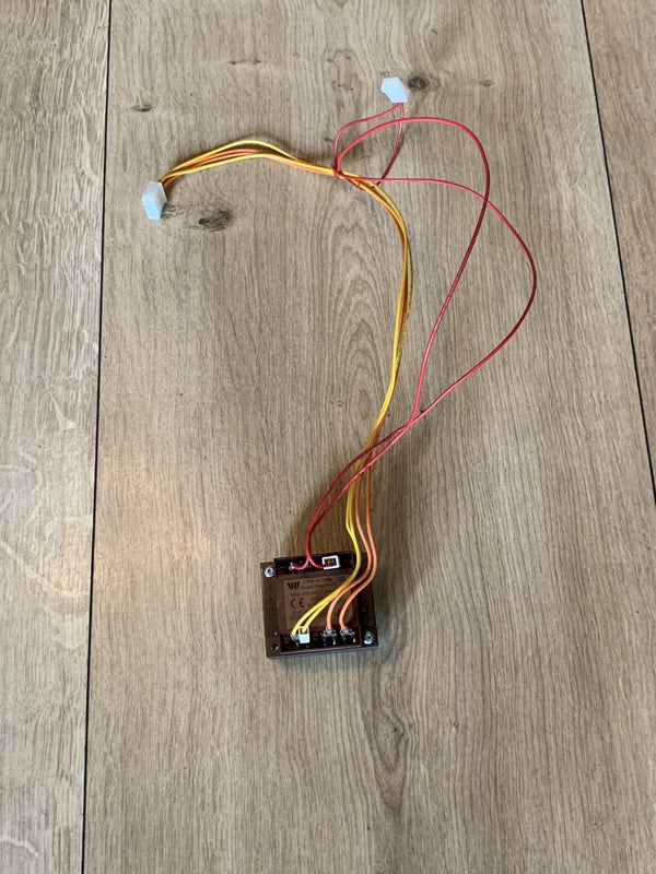 Jura Impressa F-Serie Transformator (Trafo) – Mit langem Stecker (15V / 9V)
