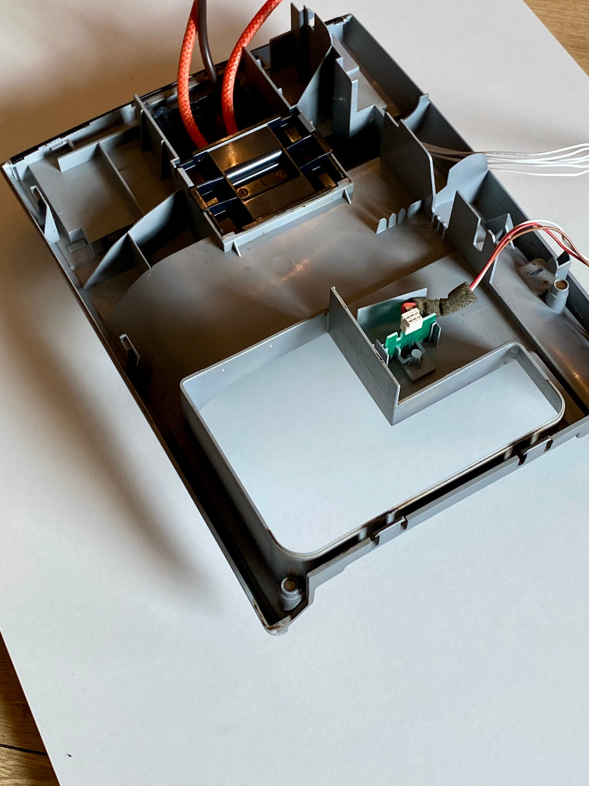 Siemens EQ6 Plus S100 Vorderteil mit Display, Auslauf