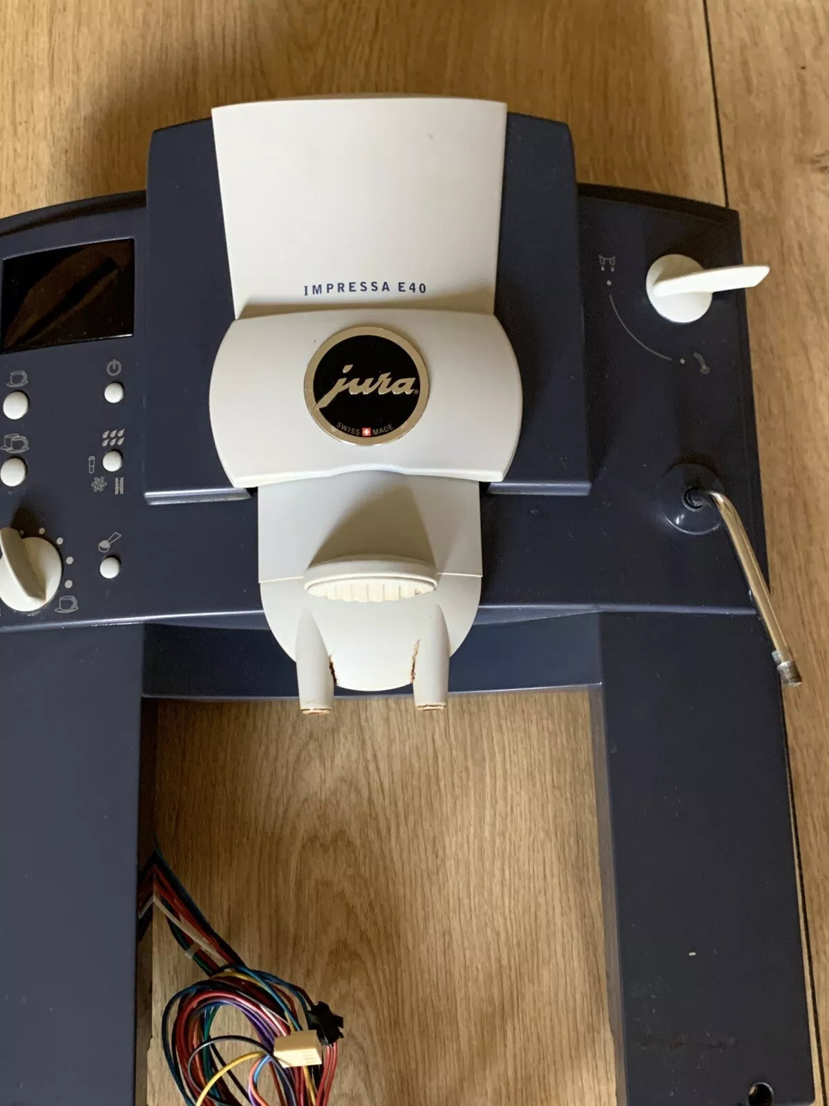 Jura E40 Display-Modul komplett – Bedienteil mit Auslauf & Tasten, geprüft & funktionsfähi