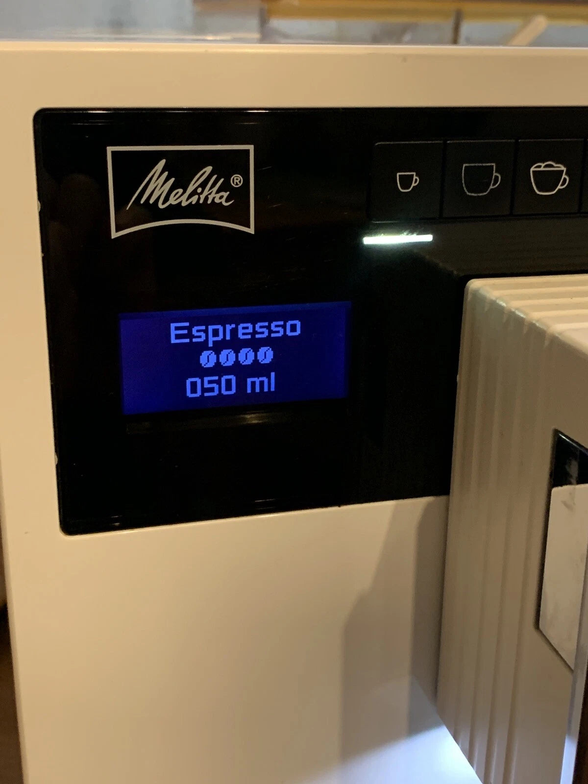 Kaffeeautomaten Ersatzteile – Melitta Caffeo CI Vorderteil mit Auslauf, Stecker & Display, sofort einbaufertig