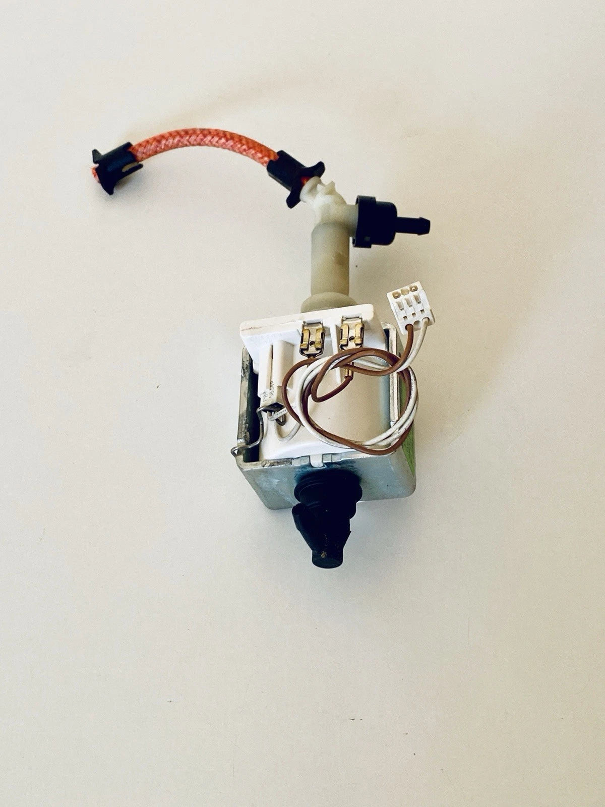 Ulka Wasserpumpe Siemens EQ3 EQ6 100 EQ300 Bosch Verocup 100 300 Saeco