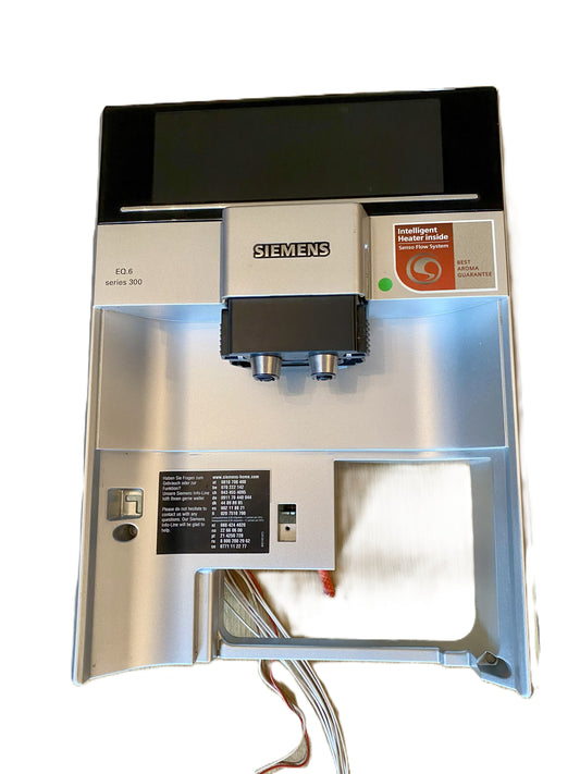 Siemens EQ.6 Series 300 Vorderteil Display mit Kaffeeauslauf + Stecker Kaffeevollautomat - Car Kaffeeautomaten, Ersatzteile
