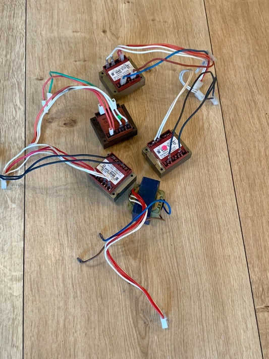 0Jura Trafo 15V / 9V für E, F, C, X, S, X Modelle 