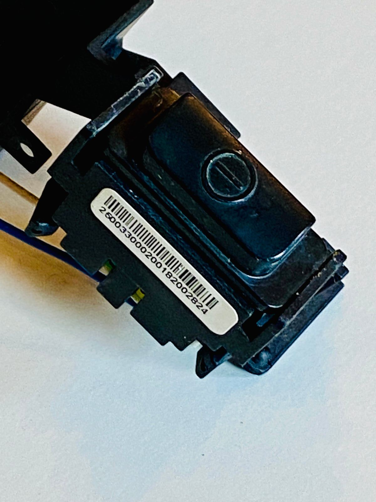 An Aus-Schalter für Siemens EQ.6 Plus S100 mit Stecker