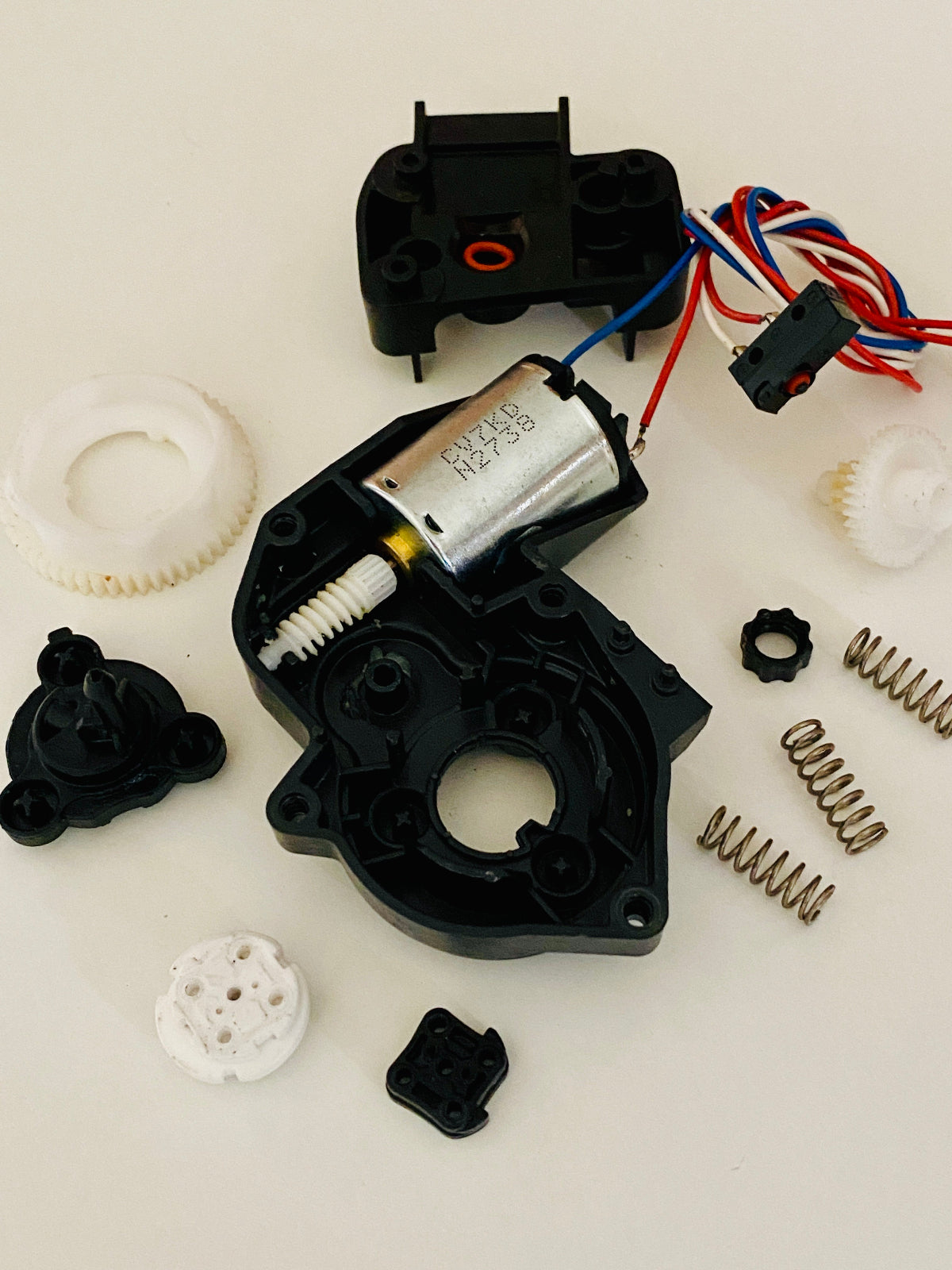 Siemens EQ6 / EQ5 S700 S600 S500 S400 S100 S Plus Keramikventil 