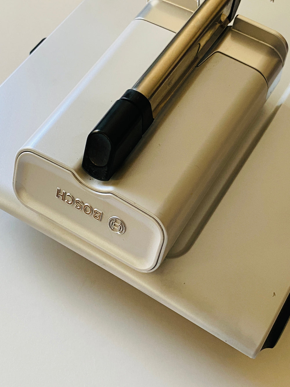 Bosch Verocup 300 Vorderteil mit Kaffeeau slauf