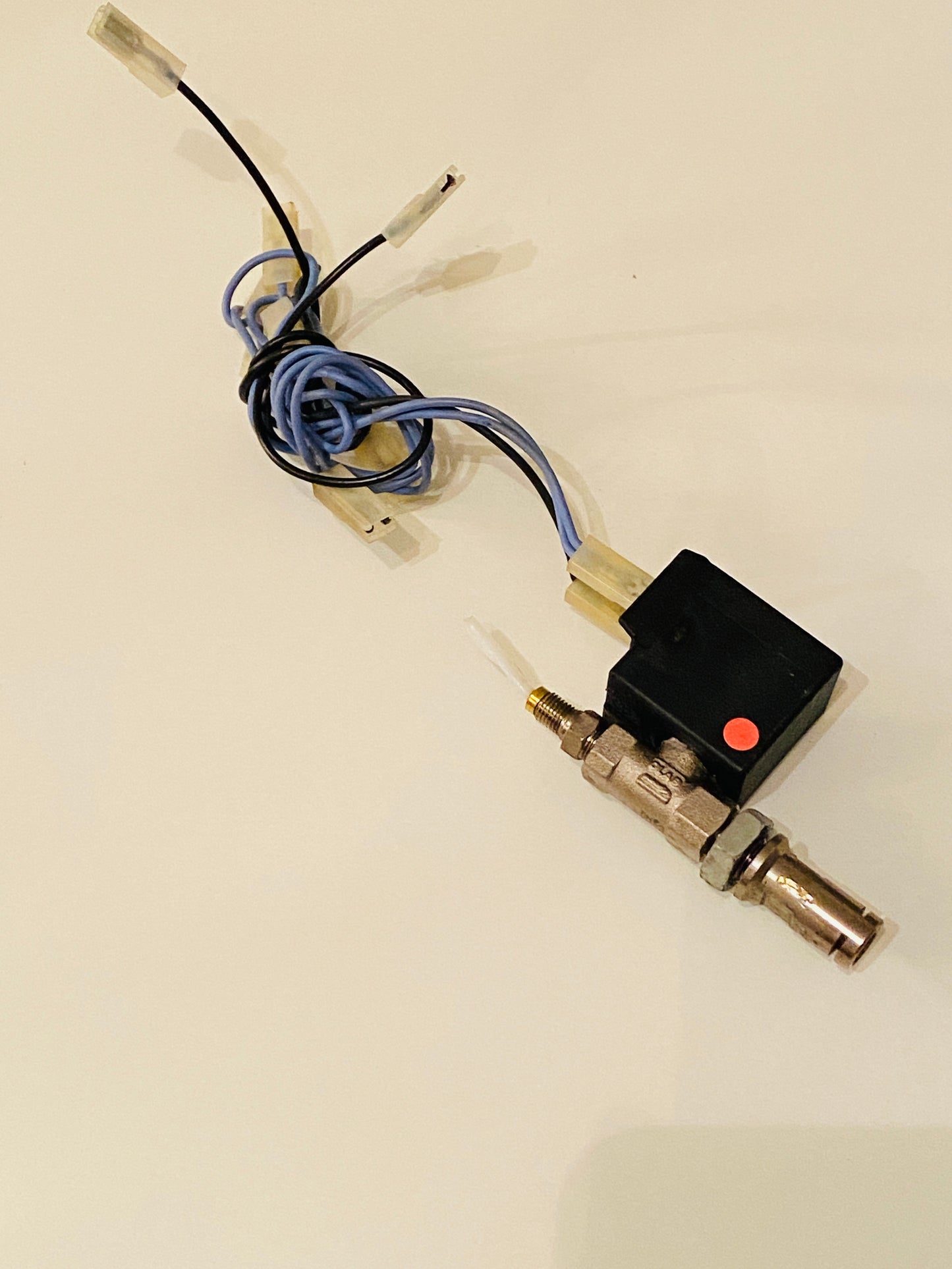 Original Saeco Magnetventil mit 2 Steckern für Royal & Magic Modelle – Geprüft