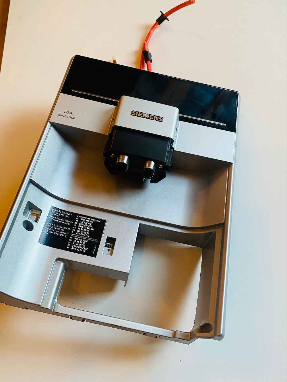 Siemens EQ6 Front Vorderteile  mit Display mit Kaffeeauslauf Komplett