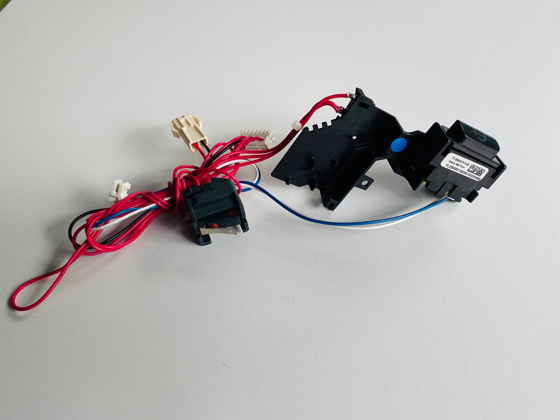 Siemens EQ.6 Plus S100 s300 s400 s500 s700 Netzschalter An Aus-Schalter