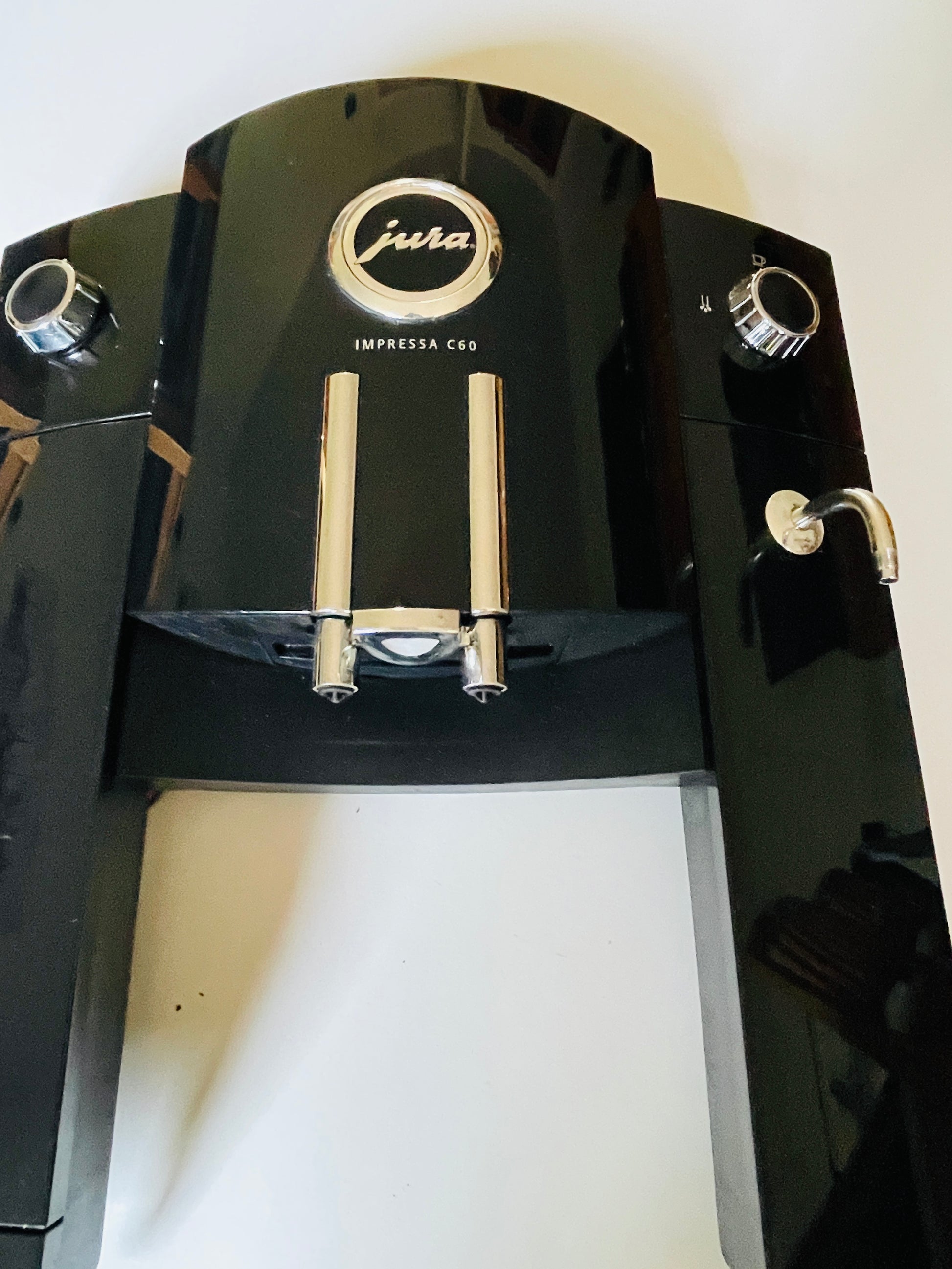 Jura C60 Front Vorderteil mit Kaffeeauslauf mit Display