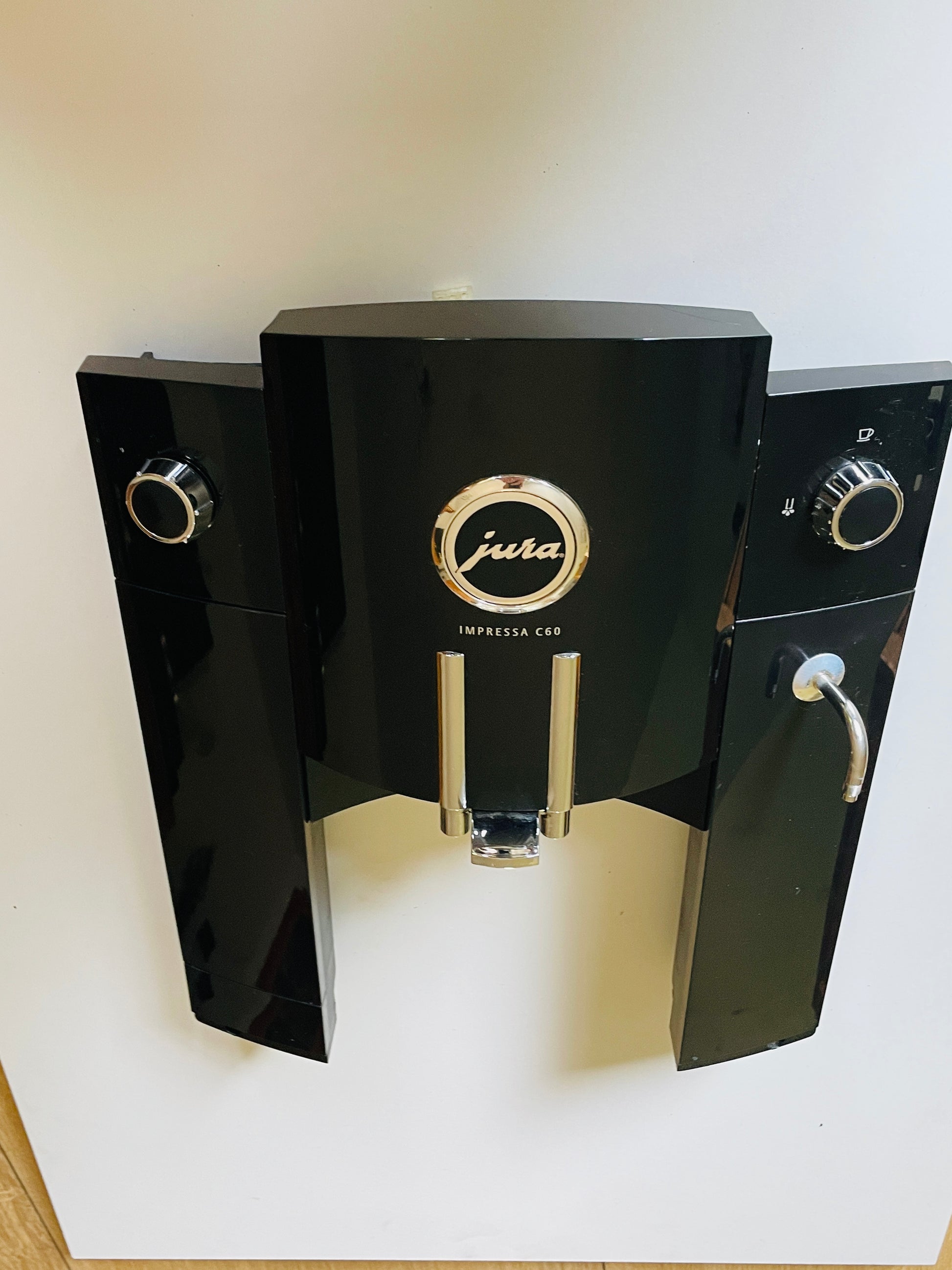 Jura C60 Front Vorderteil mit Kaffeeauslauf mit Display