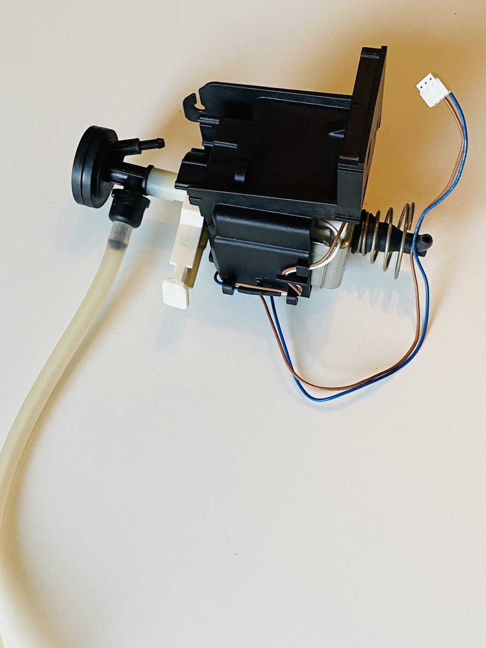 ULKA SIEMENS WASSERPUMPE Siemens  EQ6 EQ5 EQ7 EQ 100 Plus 300 400 500 700